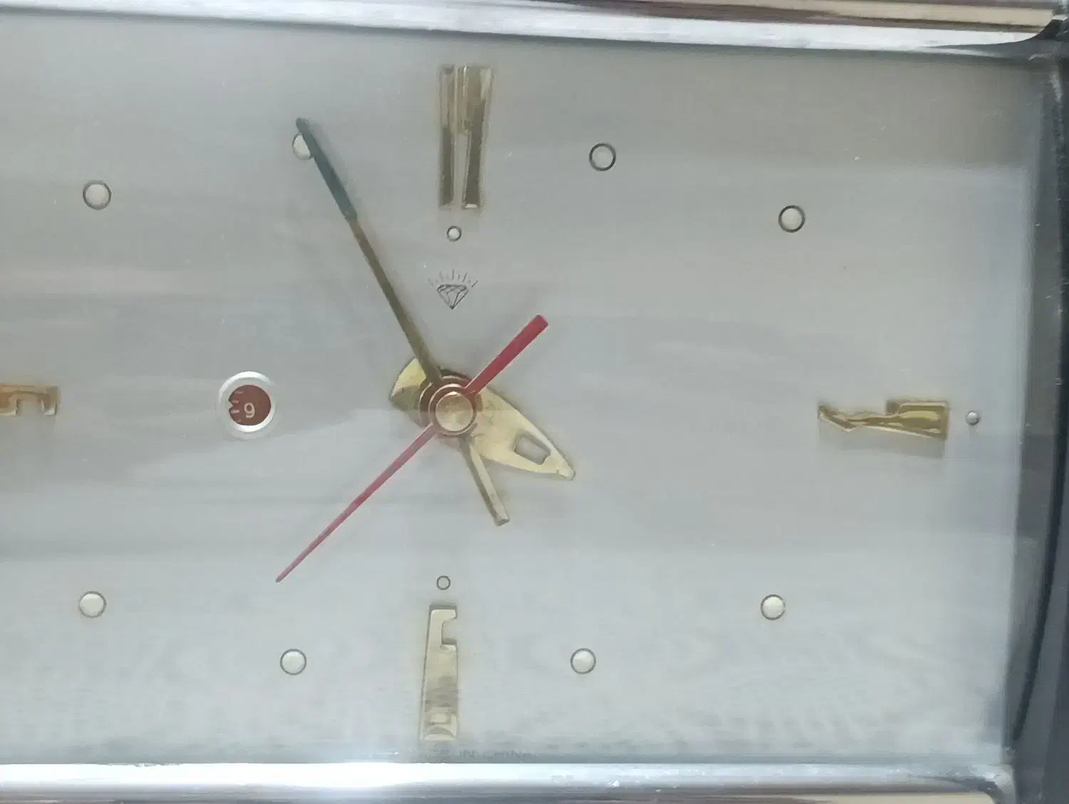 ساعت رومیزی قدیمی|کلکسیون اشیاء عتیقه|فردیس, شهرک سپاه|دیوار