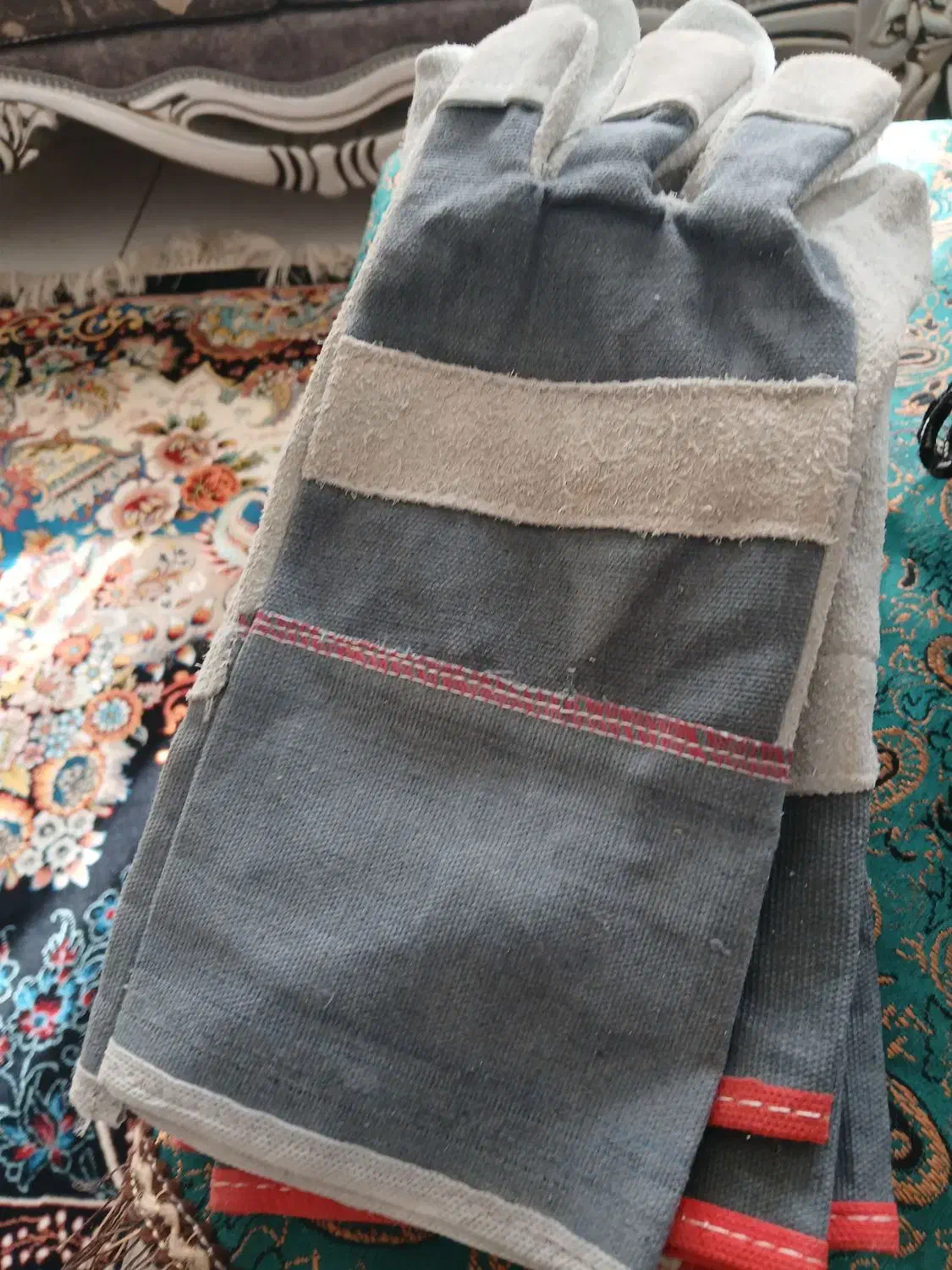 دستکش چرمی پشت برزنتی|ابزارآلات|شاهین‌شهر, نبوت|دیوار