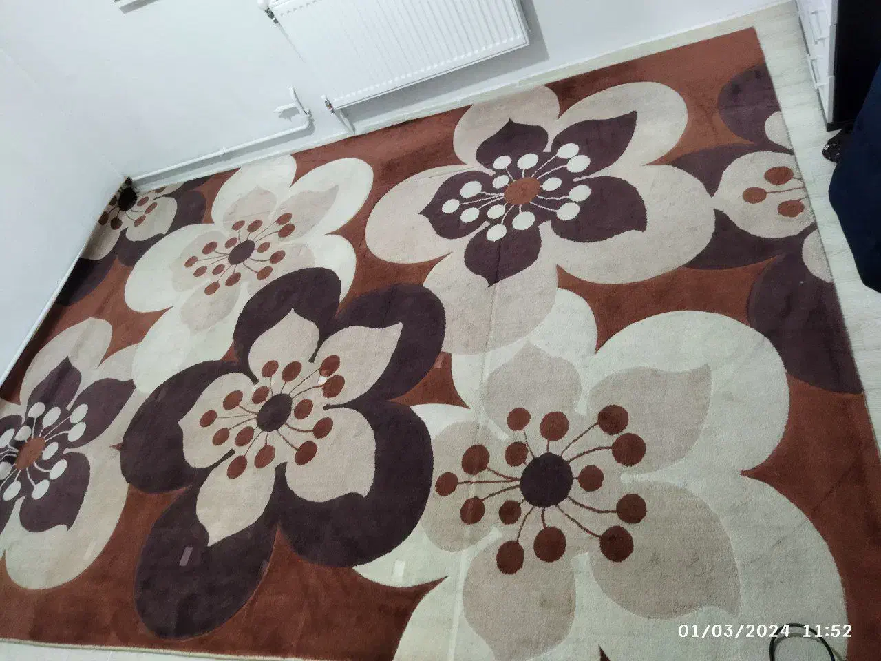 فرش شش ونه متری|فرش|ابهر, |دیوار