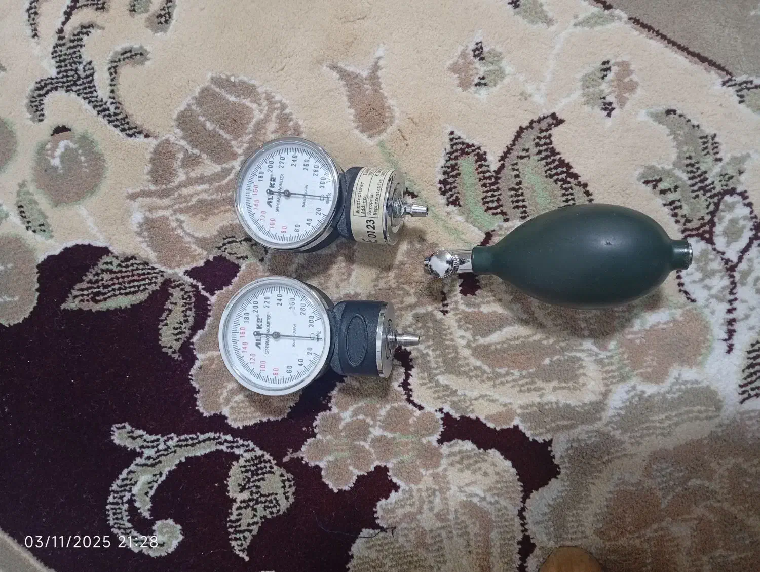 دوعدد فشارگیر اصلی ضمانتی|آرایشی، بهداشتی، درمانی|نورآباد, |دیوار