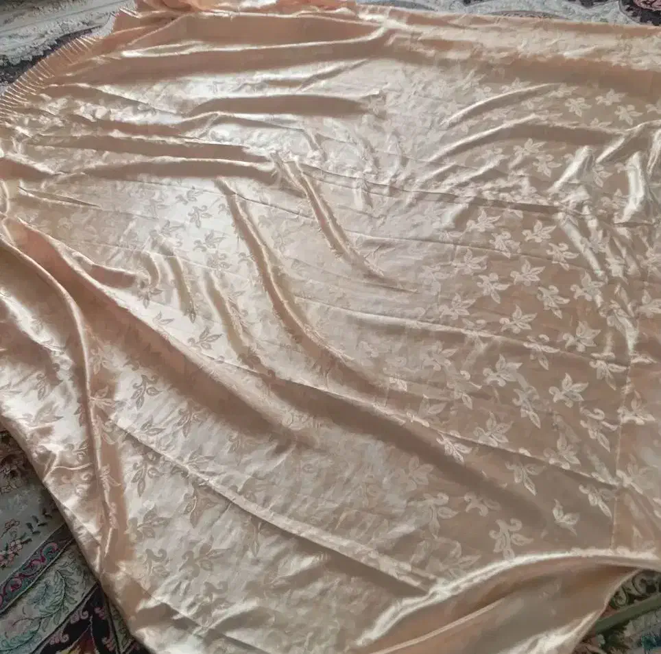 پرده اتاق|پرده، رانر، رومیزی|شاهینشهر, خانه کارگر|دیوار