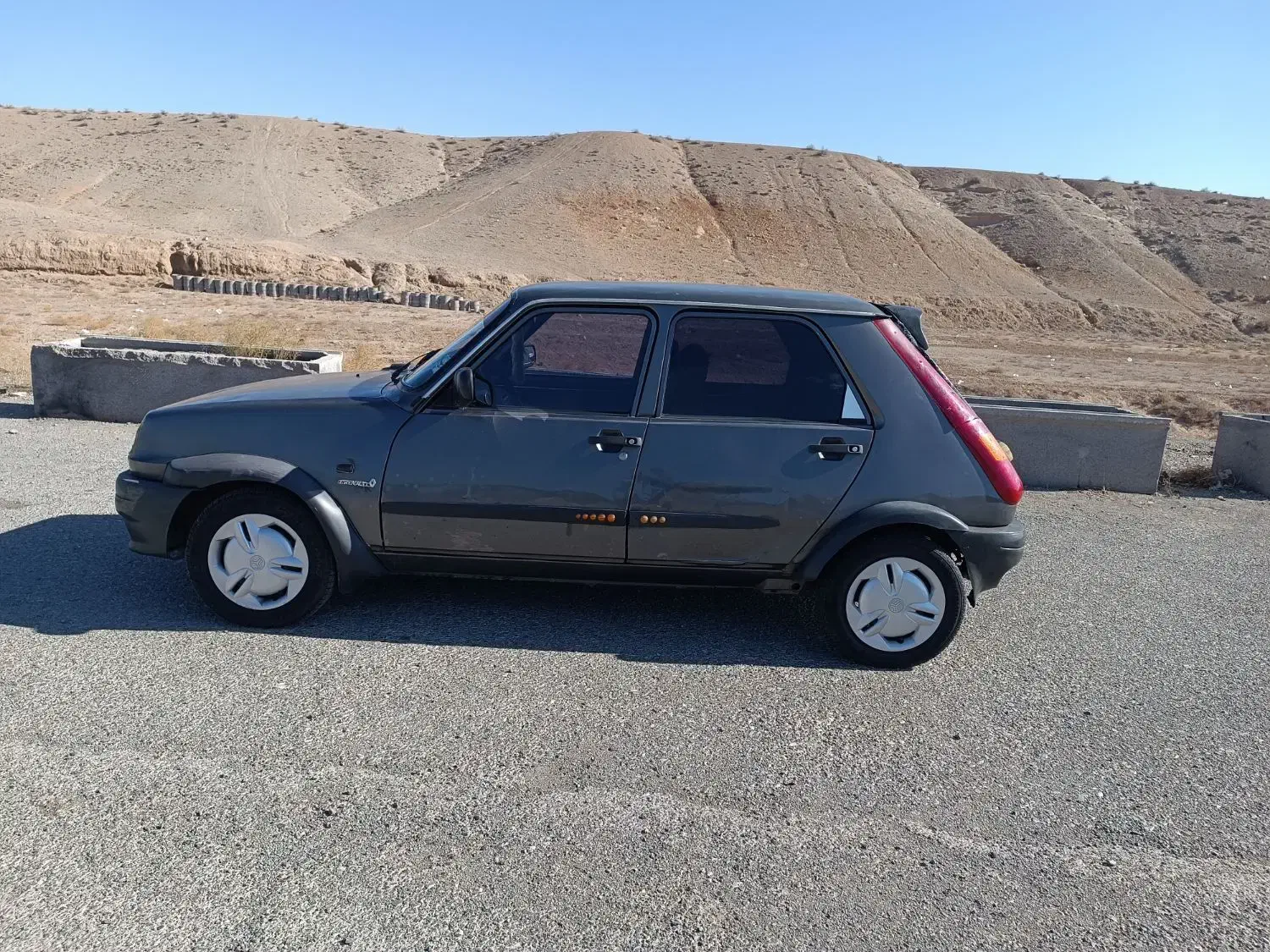 رنو پی کی 83|خودرو سواری و وانت|پاکدشت, پاکدشت (مامازند)|دیوار