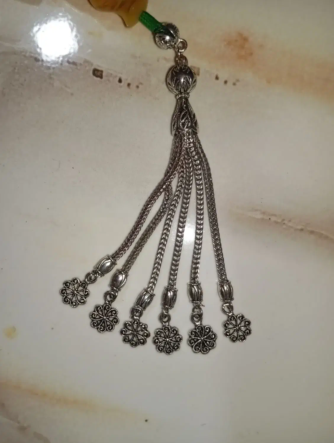 تسبیح کهربا بودار رگه دار|کلکسیون اشیاء عتیقه|سلماس, |دیوار