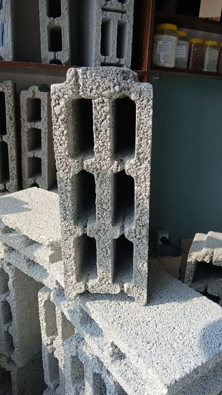 بلوکه سیمانی سبک تاییدیه دارو باغی|مصالح و تجهیزات ساختمان|مشهد, رضاشهر|دیوار