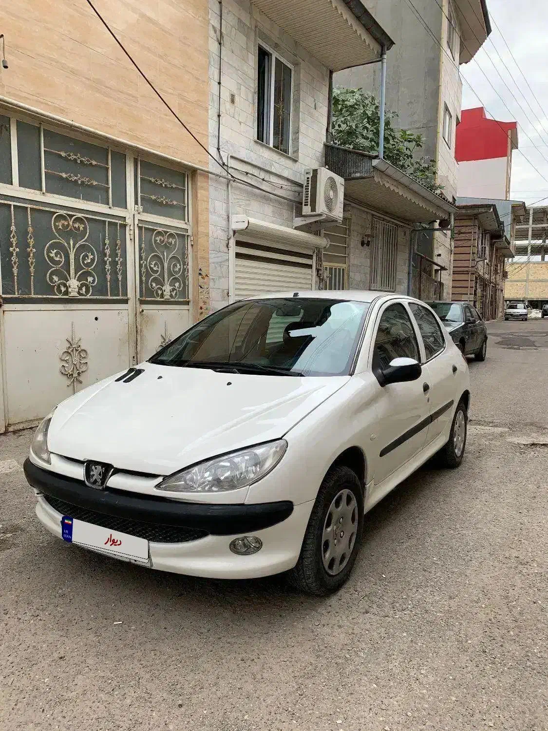 پژو ۲۰۶ مدل ۸۸ شاسی پلمپ در حد ۹۶|خودرو سواری و وانت|رشت, شهرک قدس|دیوار