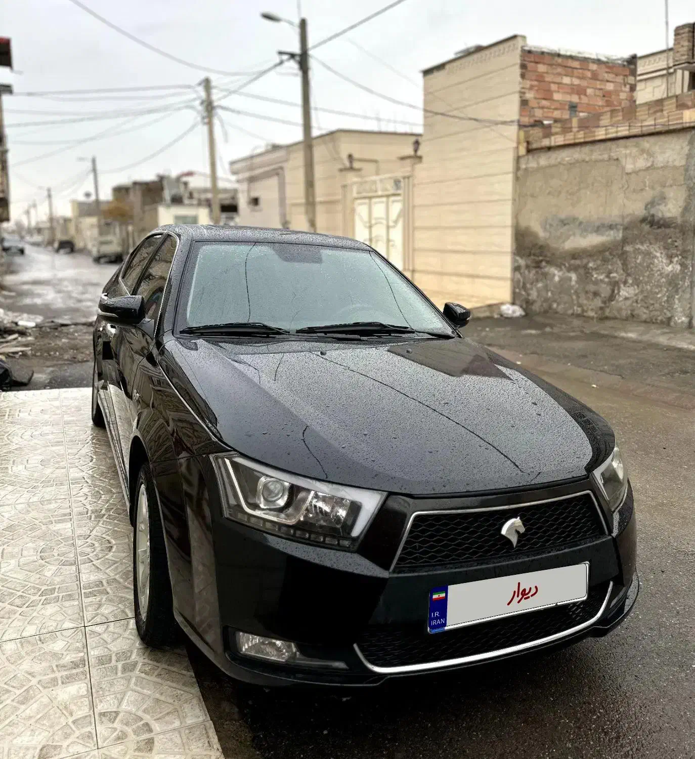 دنا پلاس اتومات 1402|خودرو سواری و وانت|پارس‌آباد, |دیوار