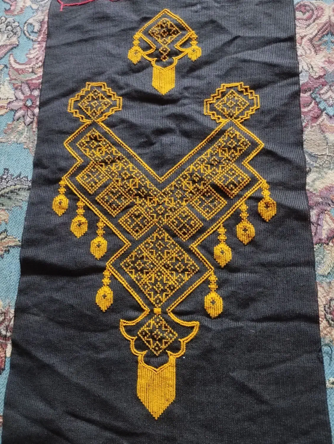 بدن استین سنجاق|لباس|سراوان, |دیوار