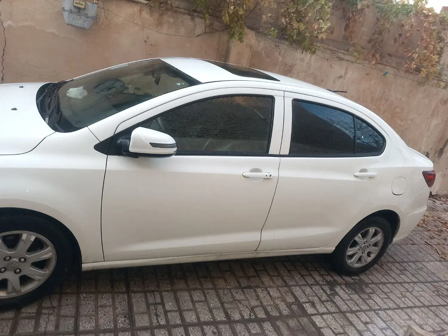 شاهین ۱۴۰۰سالم بدون خط خش|خودرو سواری و وانت|مشهد, بهمن|دیوار