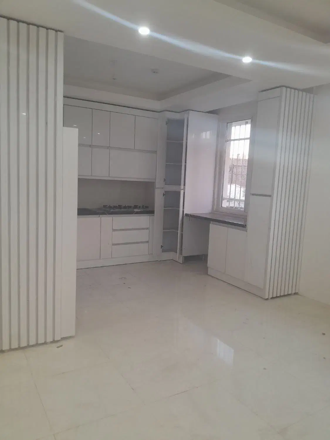 طراحی وساخت کابینت و کمد دیواری|خدمات پیشه و مهارت|قزوین, |دیوار