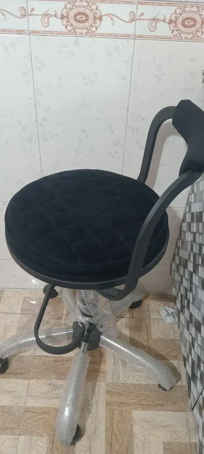 صندلی چرخی|صندلی و نیمکت|چهاردانگه (تهران), |دیوار