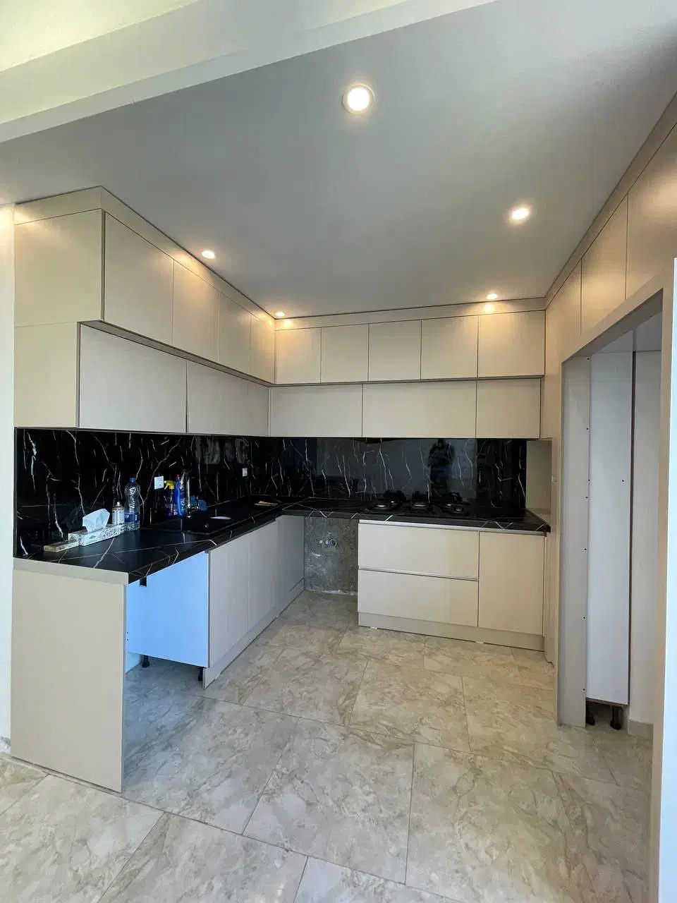 خرمشهر 100متر دوخواب طبقه سوم فایل جذاب|فروش آپارتمان|لاهیجان, شهید آوینی|دیوار