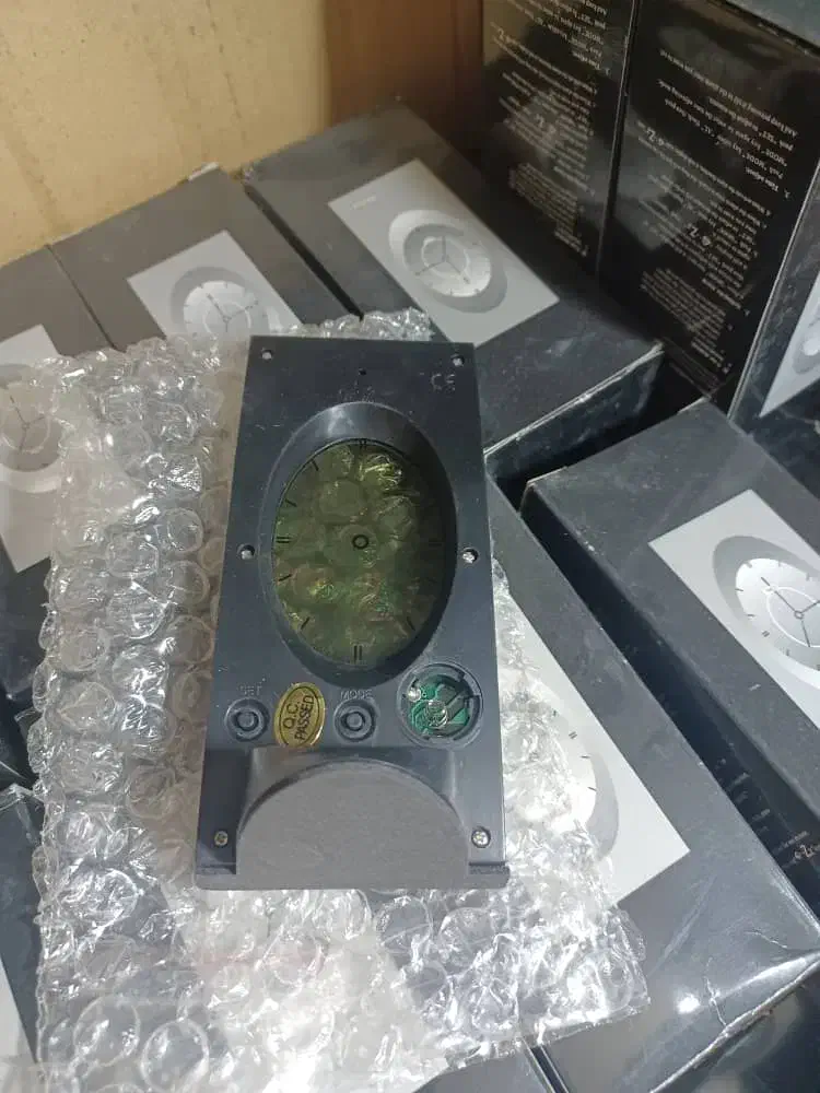 ساعت رومیزی دیجیتال نو۶۵تا|ساعت دیواری و تزئینی|پاکدشت, حصار امیر|دیوار