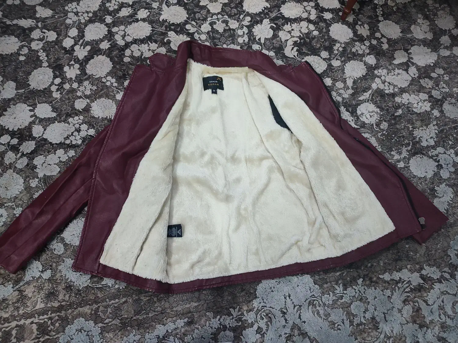 کاپشن چرم|لباس|پاکدشت, حصار امیر|دیوار