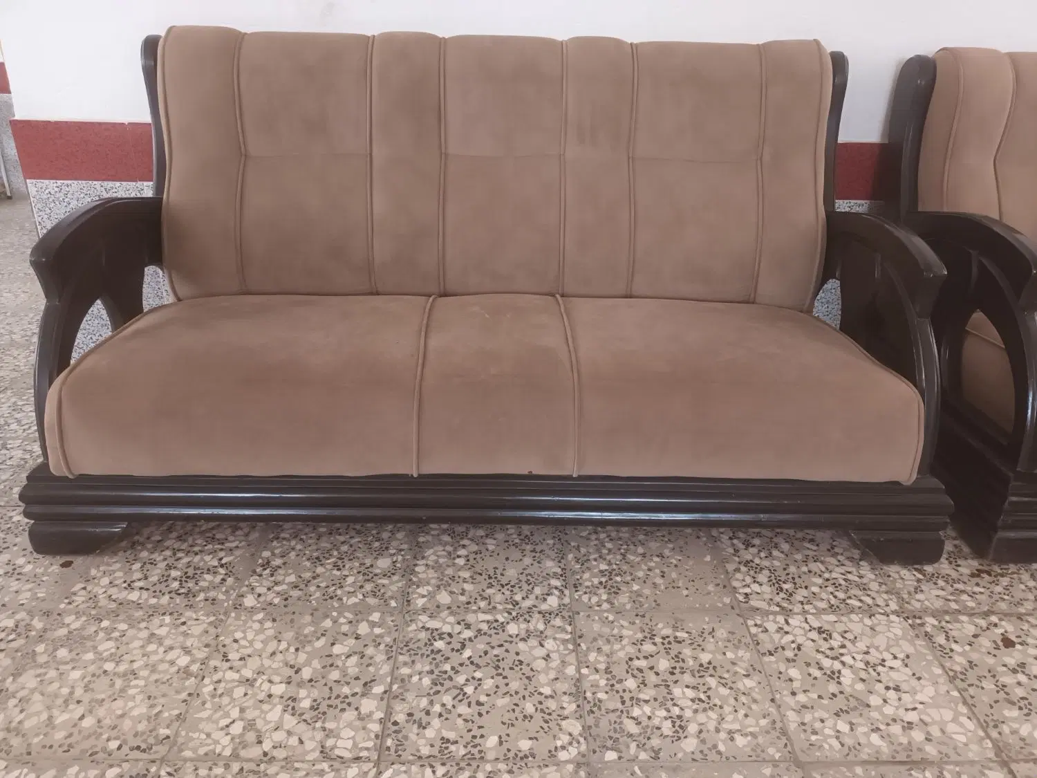 مبل راحتی|مبلمان خانگی و میز عسلی|خلخال, |دیوار