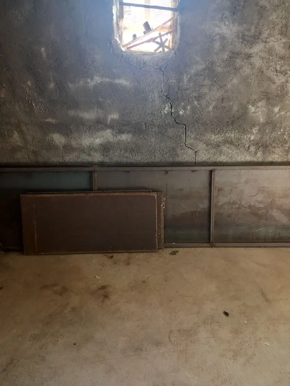 لبه ۹۱۱|قطعات یدکی و لوازم جانبی|پاتاوه, |دیوار