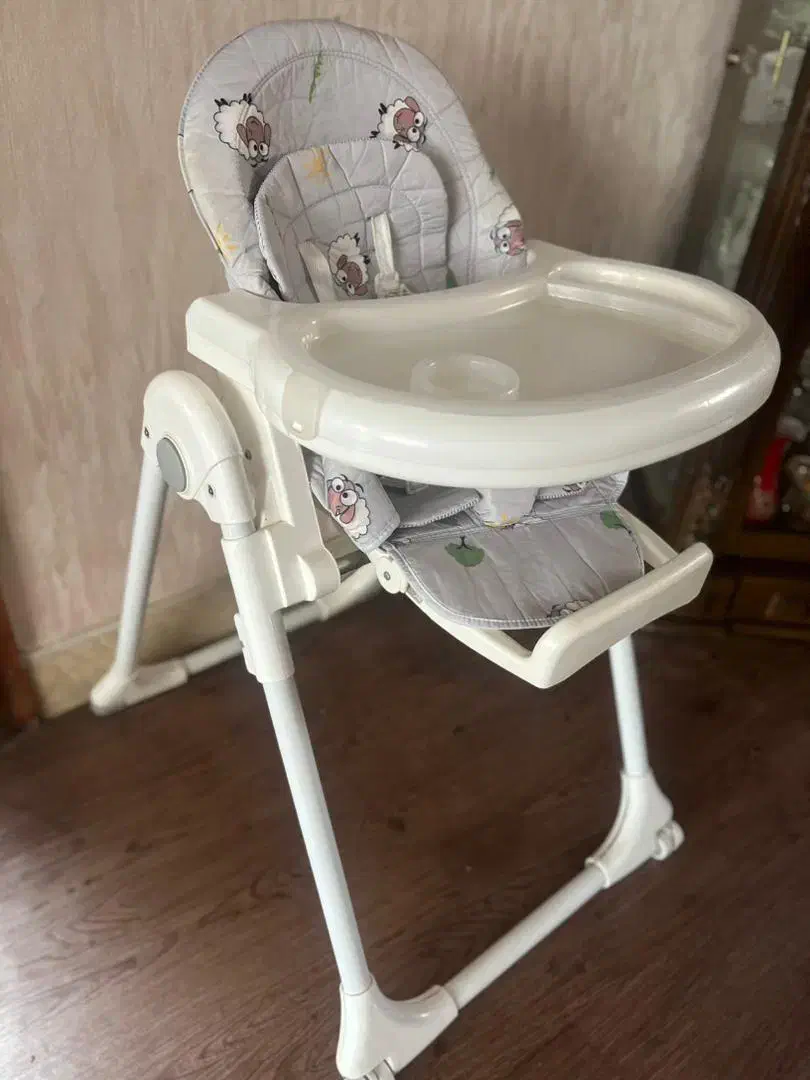 صندلی غذای کودک|تخت و صندلی بچه|اصفهان, امامزاده اسماعیل|دیوار