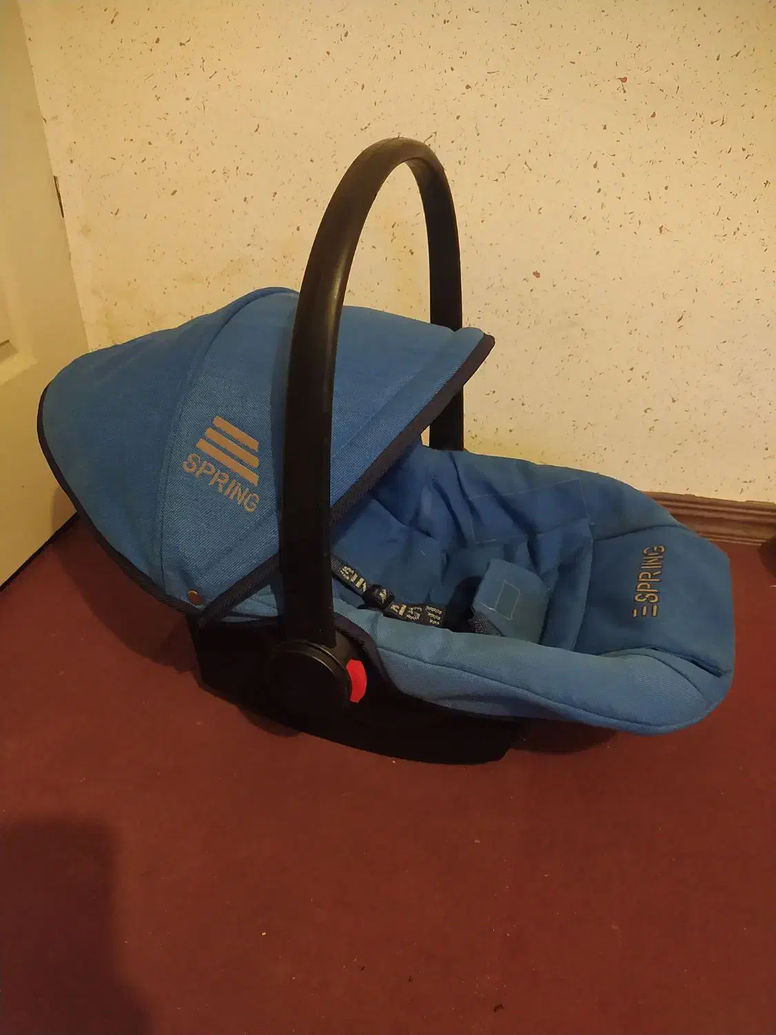 کریر و ساک لباس و گهواره میلاد|کالسکه و لوازم جانبی|صدرا-فارس, فاز ۱|دیوار