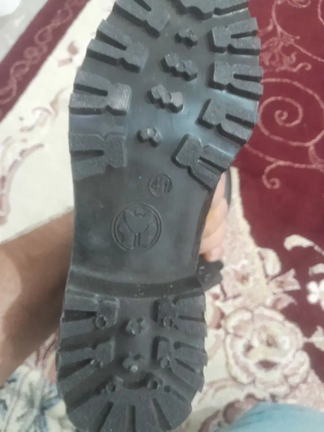 پوتین|کیف، کفش، کمربند|تربتحیدریه, پائین ولایت|دیوار