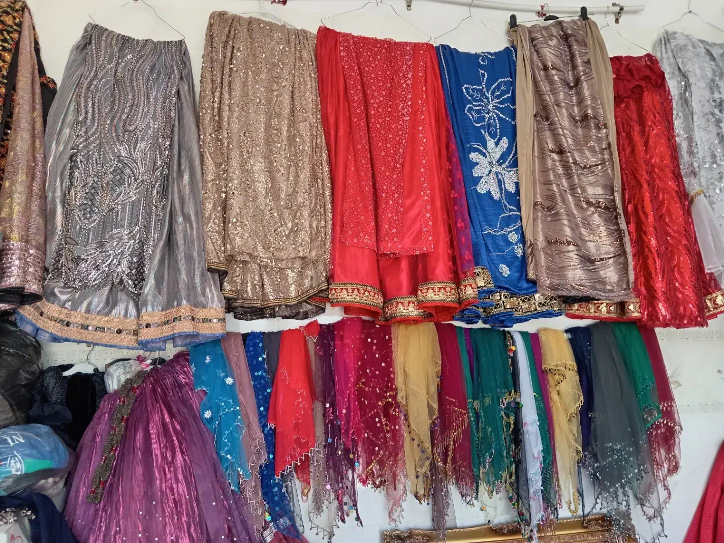 تن پوش لباس ماراببین|لباس|مرودشت, رودبال|دیوار