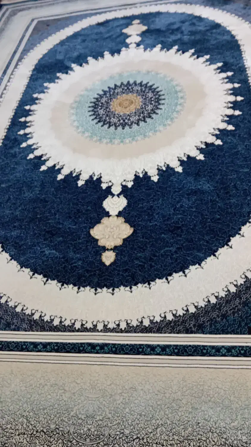 فرش ۱۲۰۰ شونه تراکم ۳۶۰۰|فرش|زاهدان, |دیوار
