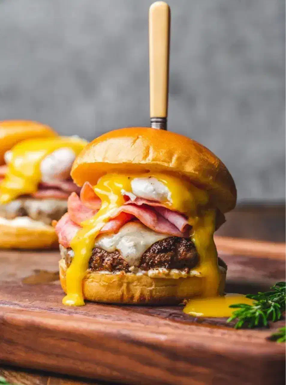 اشپز فست فود|استخدام خدمات فروشگاه و رستوران|رشت, گلسار|دیوار