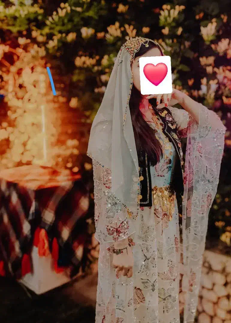 اجاره لباس مجلسی و محلی جانا|لباس|خرم‌آباد, |دیوار