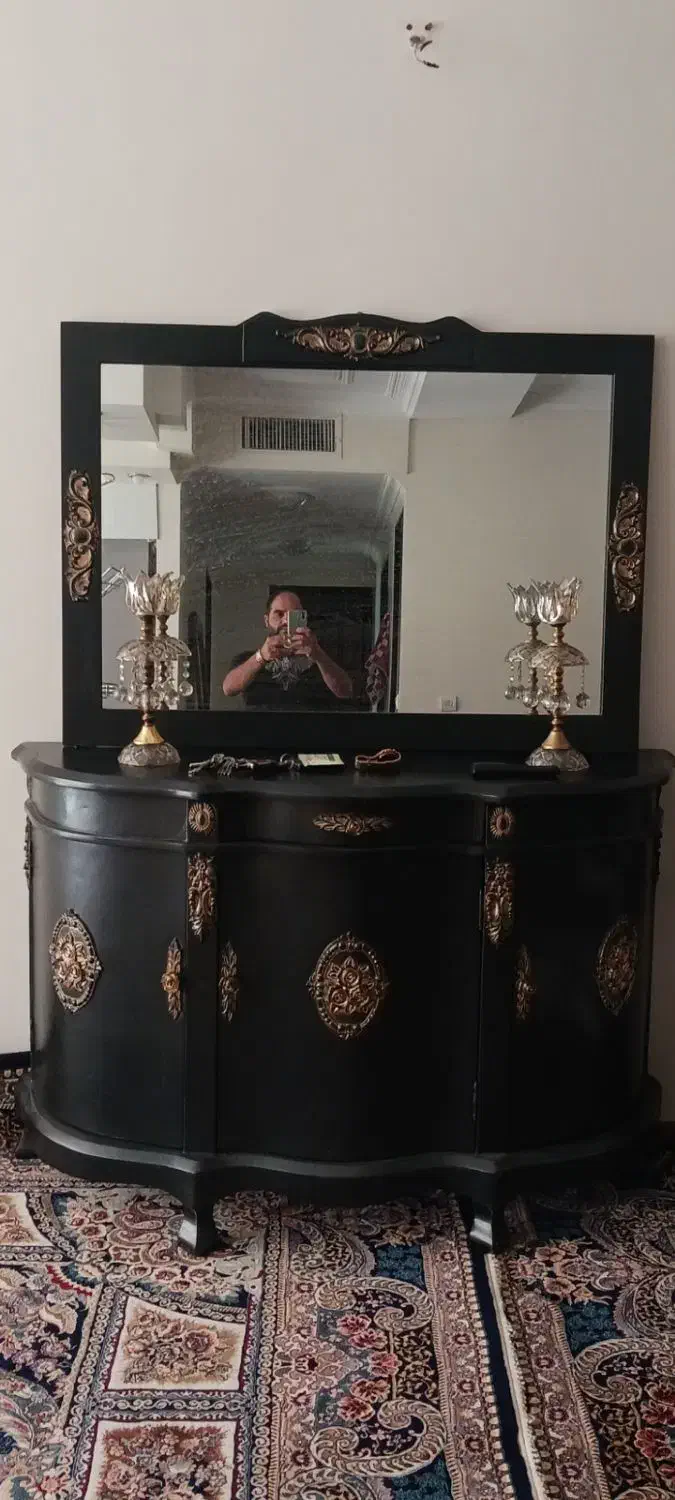 آینه کنسول میز تیوی و مینی ویترین ست هم|بوفه، ویترین، کنسول|رودهن, |دیوار