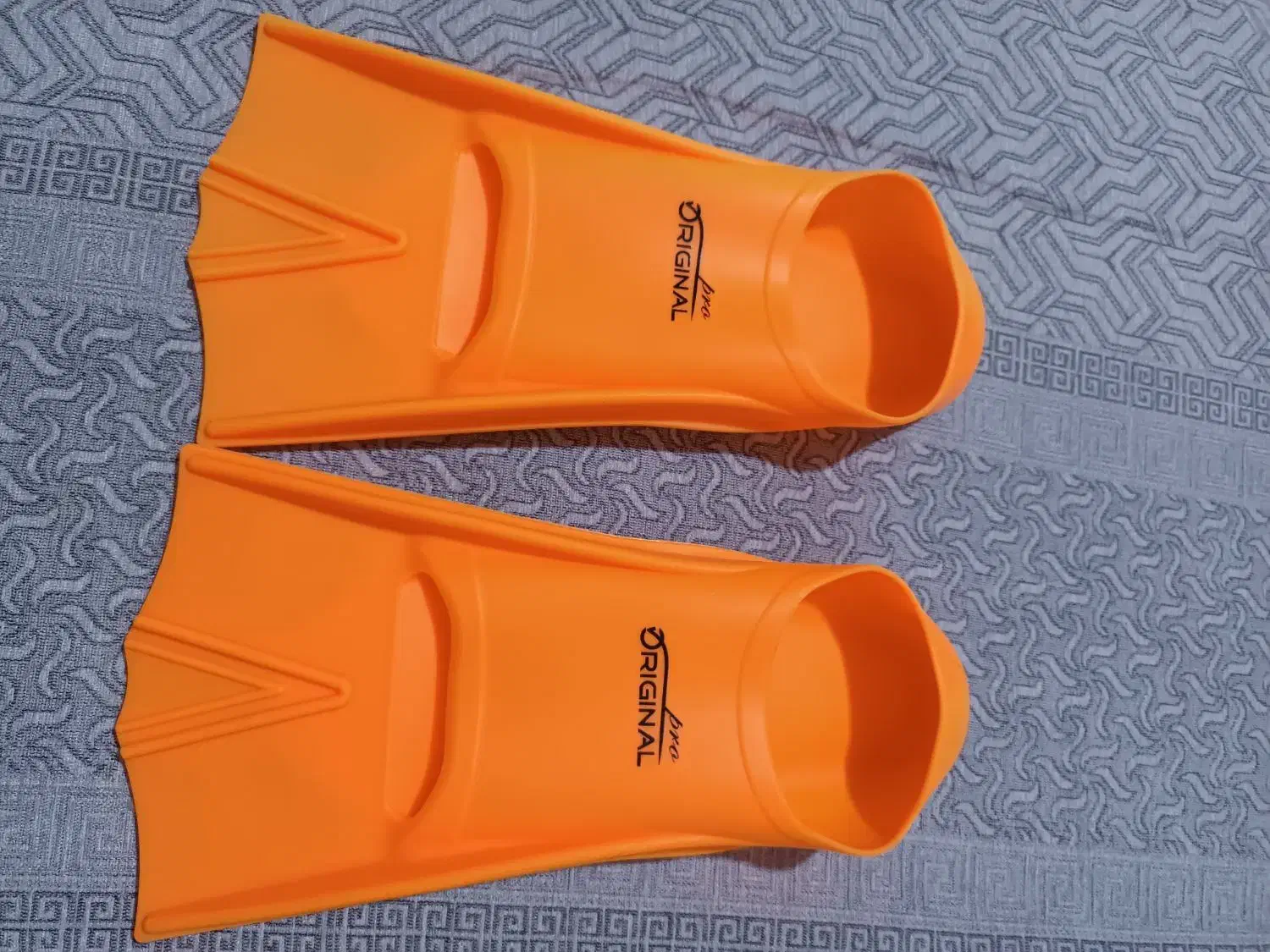 فین شنا|غواصی و ورزش‌های آبی|پیشوا, |دیوار