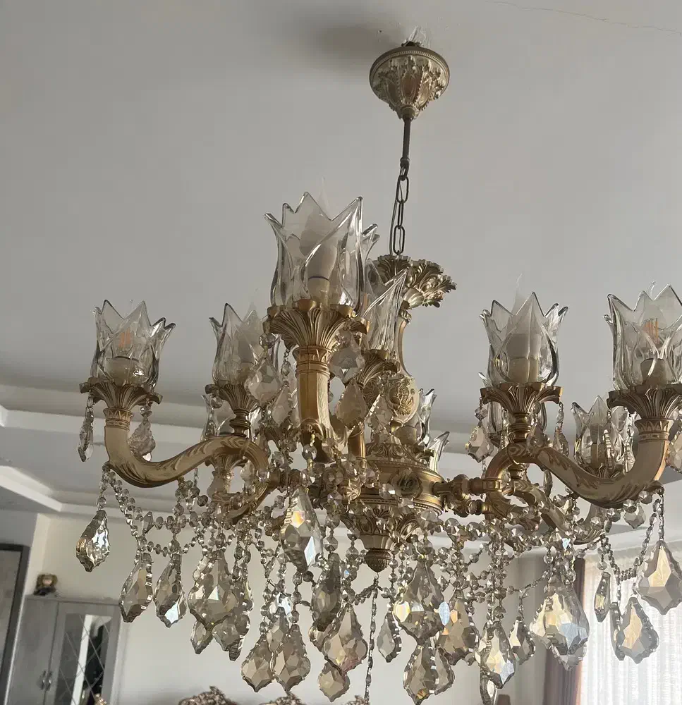 لوستر برنج کاملا اصل بدون زنگ زدگی قابل شستشو|لوستر و چراغ آویز|شهریار, اصیل آباد|دیوار