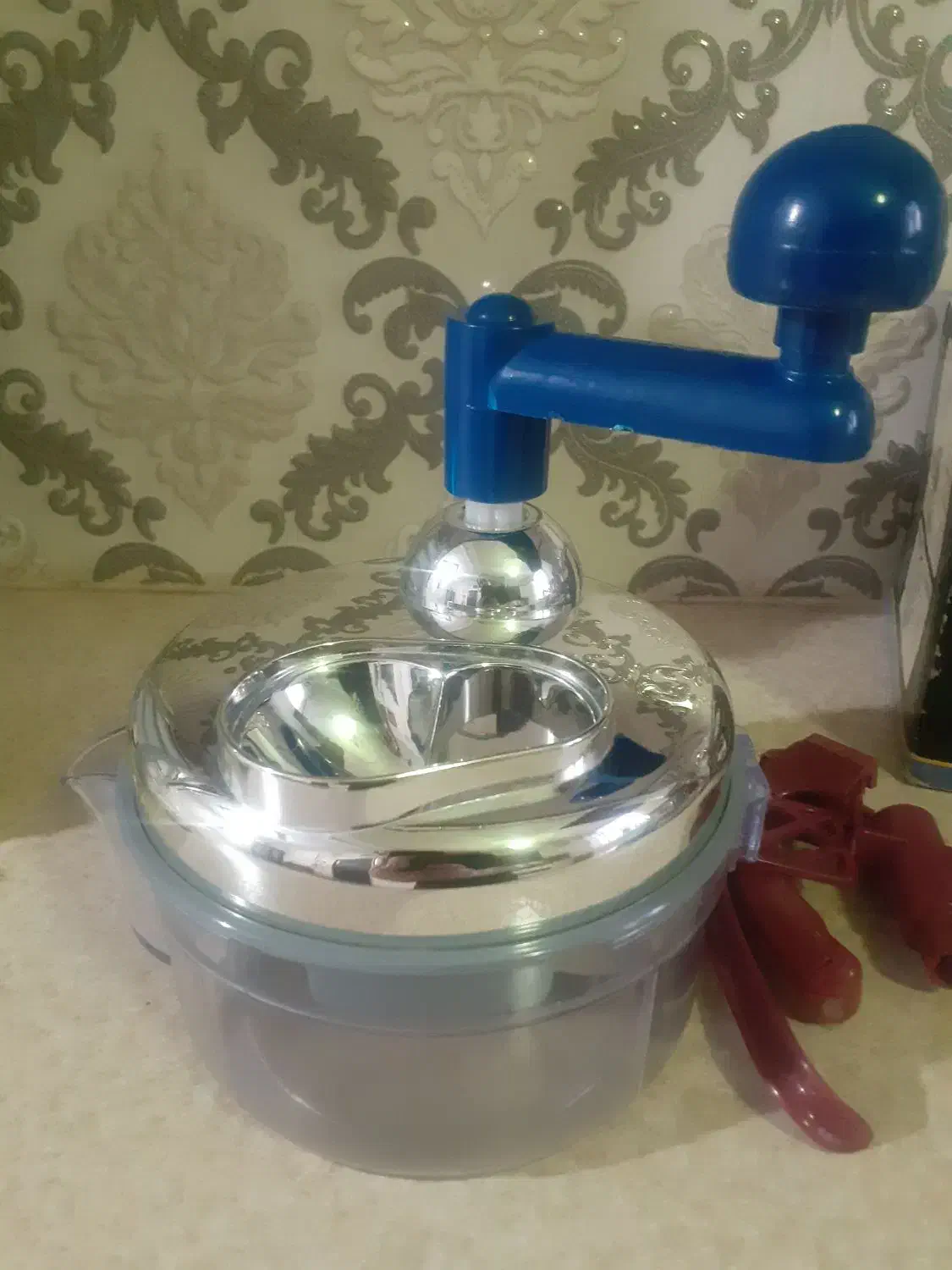 خرد کن دستی سالم در حد نو|خردکن، آسیاب، غذاساز|همدان, |دیوار