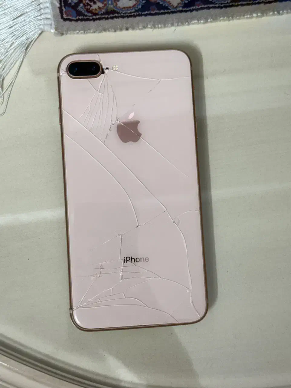 آیفون ۸پلاس|موبایل|قم, سراجه (۱۵ خرداد)|دیوار