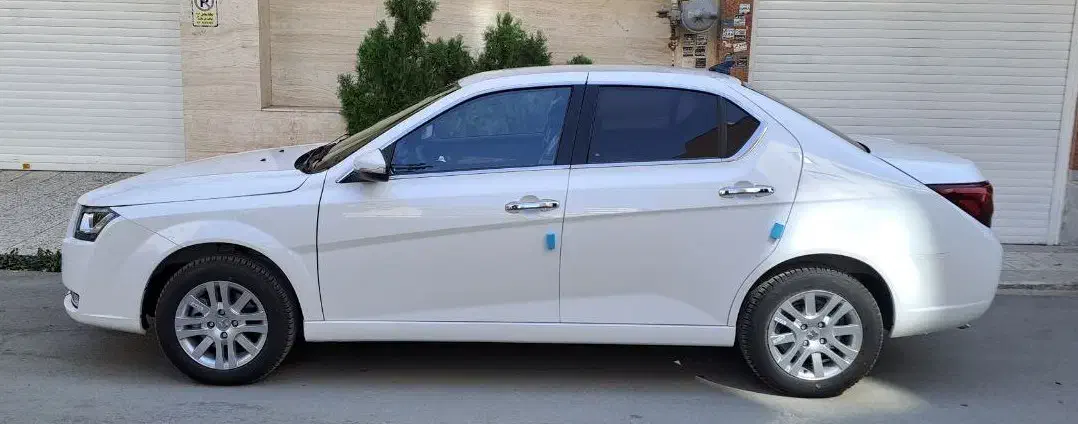 دنا پلاس شش دنده|خودرو سواری و وانت|کرمانشاه, |دیوار