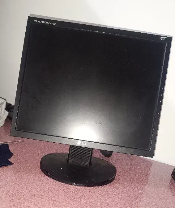 مانیتور LG|قطعات و لوازم جانبی رایانه|سوسنگرد, |دیوار