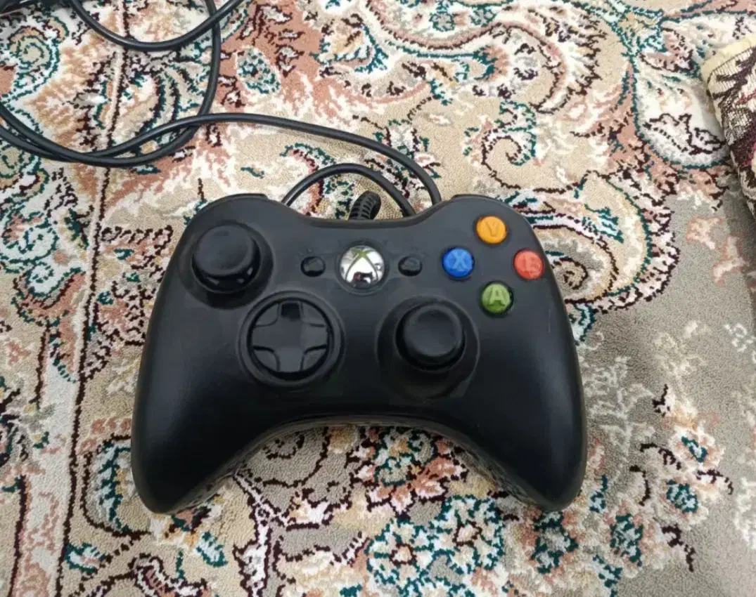 دسته ایکس باکس سیم دار تمیز و سالم|کنسول، بازی ویدئویی و آنلاین|قدس, شهر‌قدس|دیوار