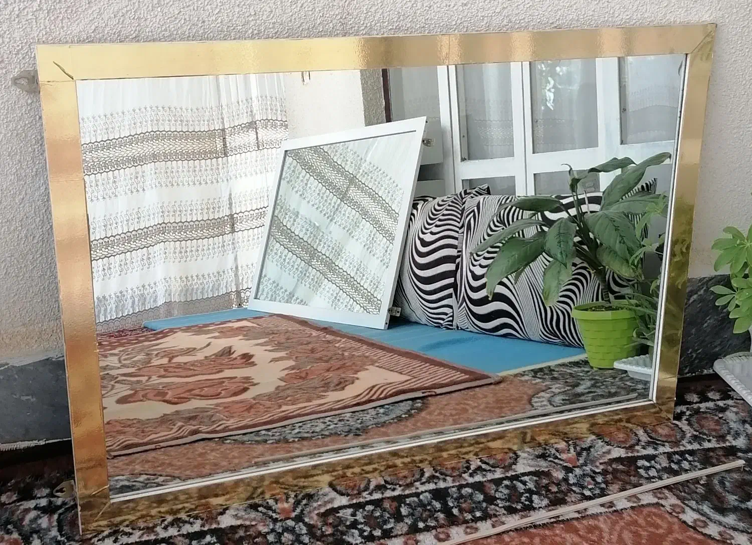 سه عدد آینه|آینه|بناب, |دیوار