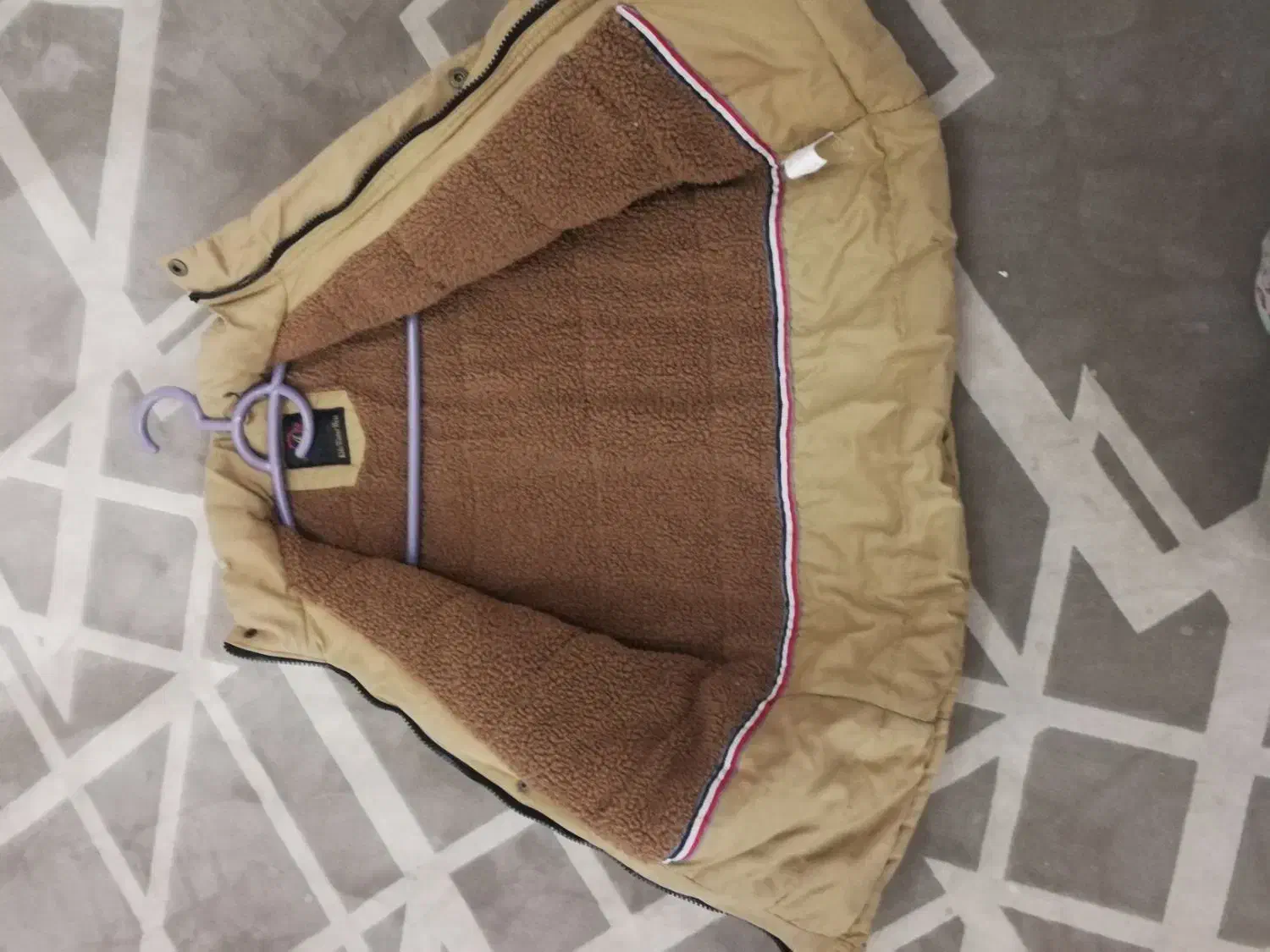 کاپشن پسرانه خارجی در حد نو|کفش و لباس بچه|تهران, چیتگر شمالی|دیوار