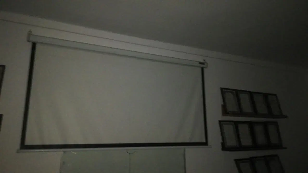 پرده نمایش|تلویزیون و پروژکتور|بسطام, |دیوار