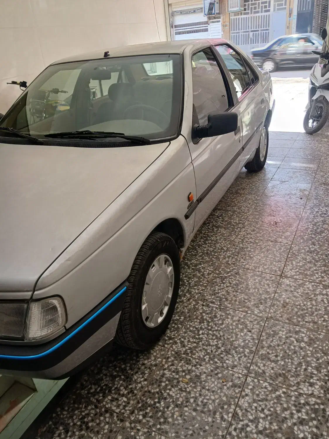 پژو 405 مدل 90 دوگانه فابریک|خودرو سواری و وانت|یزد, |دیوار