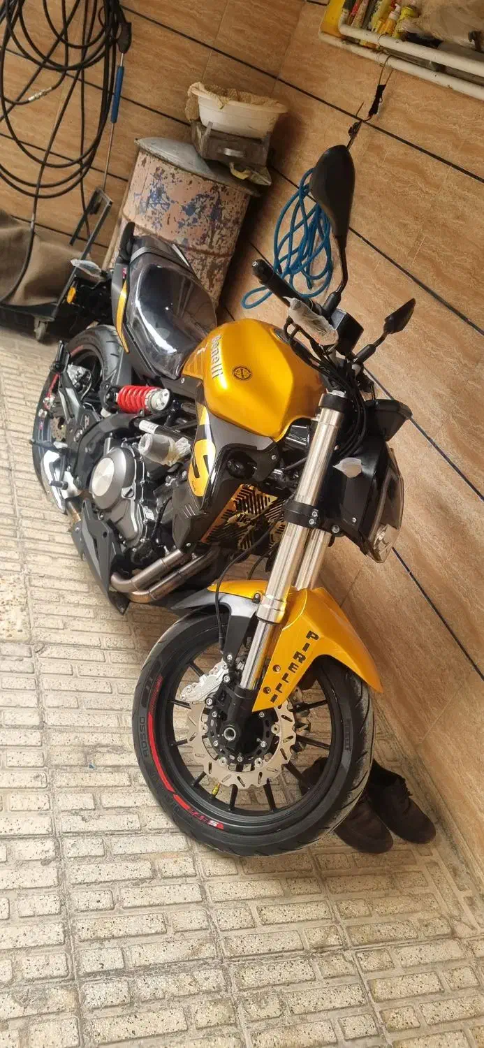 بنلی۳۰۰ مدل ۴۰۲|موتورسیکلت|سرپل ذهاب, |دیوار