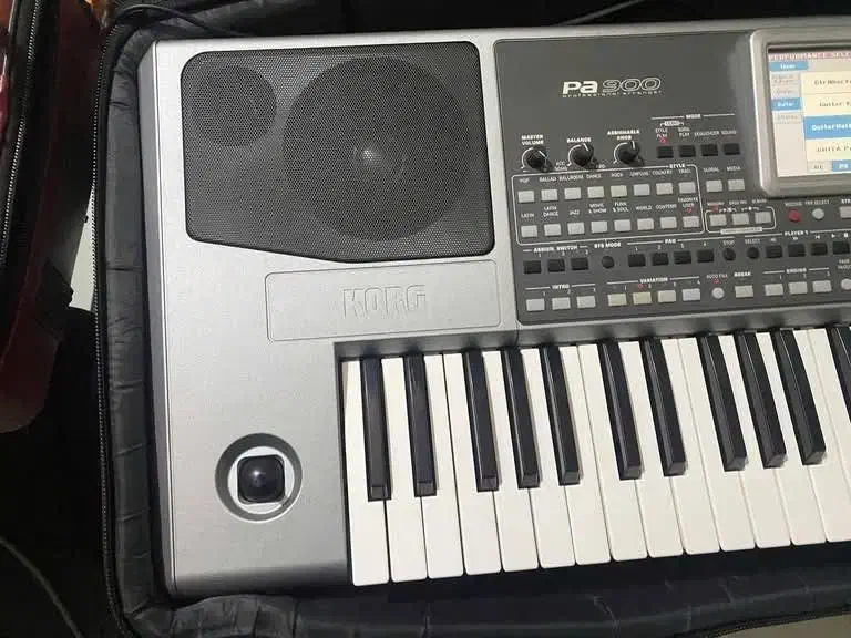 Korg pa900|پیانو، کیبورد، آکاردئون|خمینیشهر, |دیوار