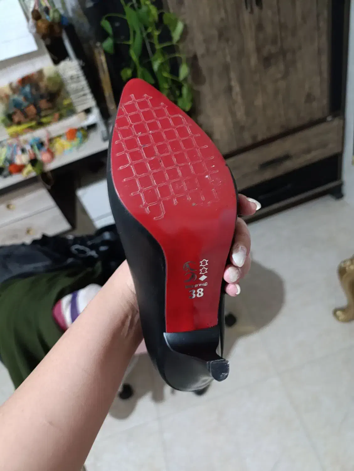 کفش مجلسی لوبوتین نو|کیف، کفش، کمربند|اسلامشهر, شهرک واوان|دیوار