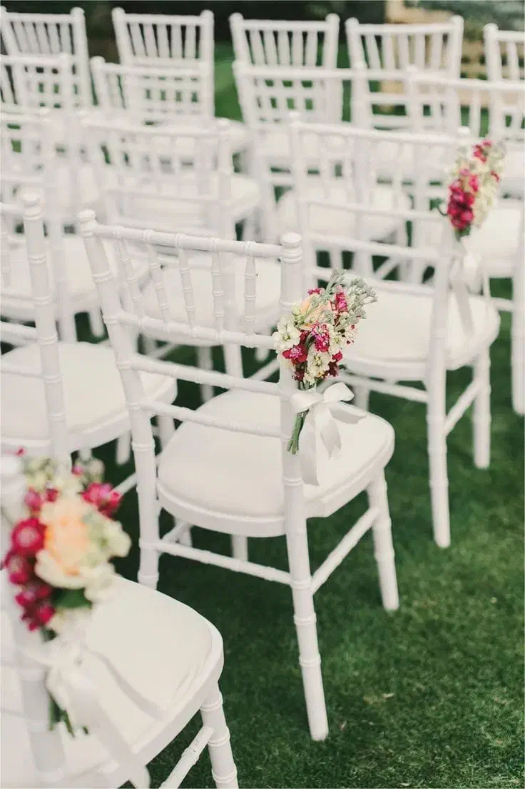 تولیدی صندلی و میز های طلایی و سیلور|میز و صندلی غذاخوری|کلات (خراسان), |دیوار