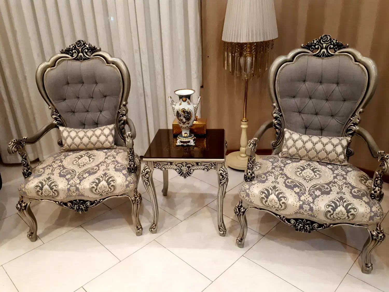 مبل مدل افسون ومیزناهارخوری بسیارزیبا|مبلمان خانگی و میز عسلی|کرج, گلشهر|دیوار