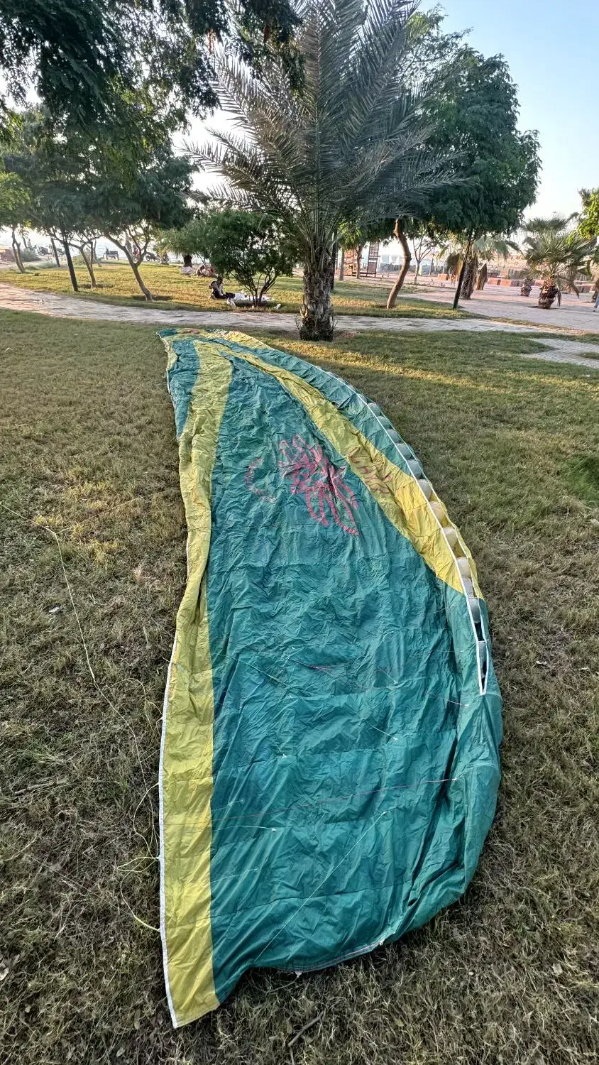 بال و کمکی پاراگلایدر|تجهیزات ورزشی|تهران, چوب تراش|دیوار