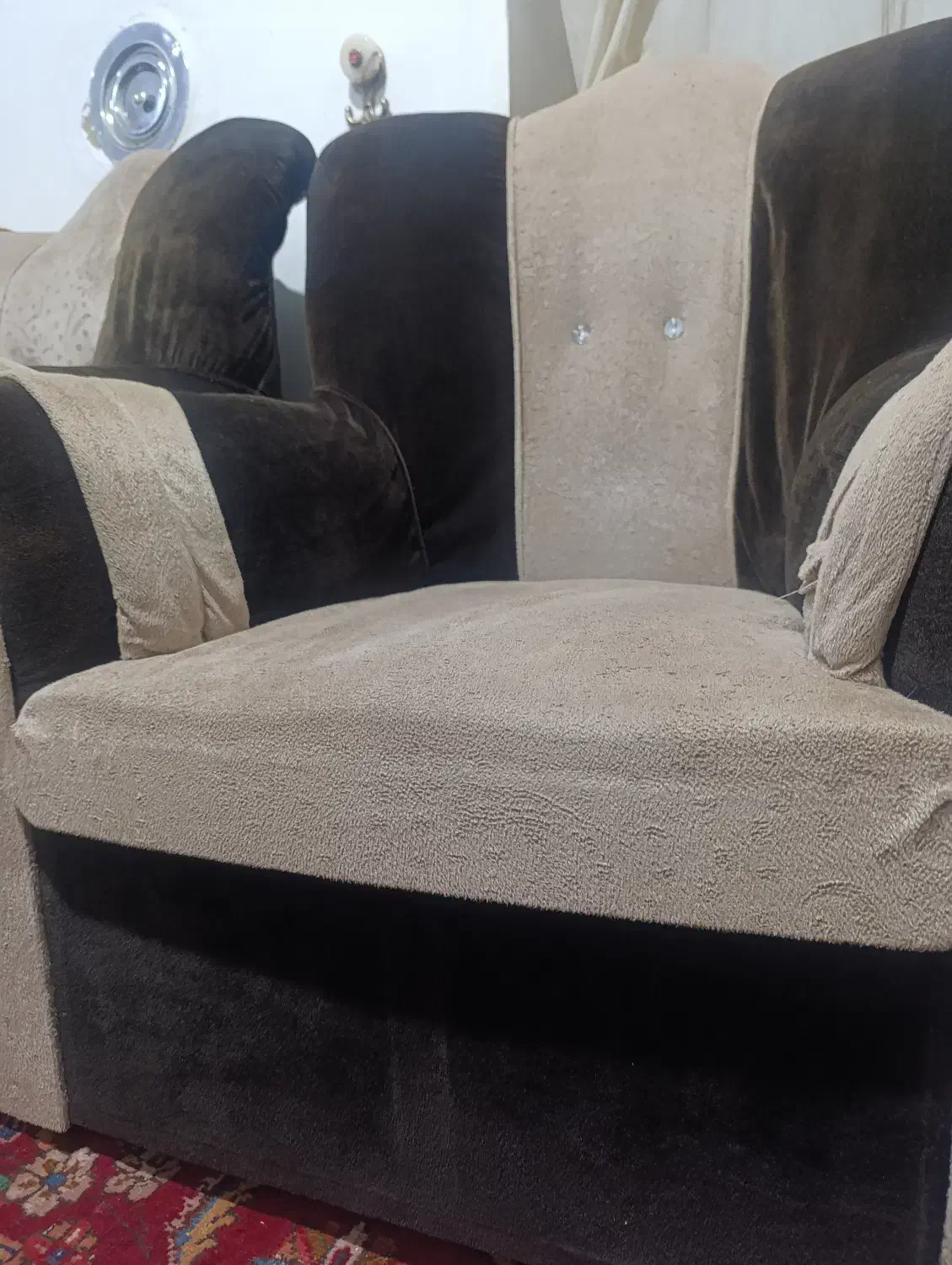 مبل راحتی دست دوم|مبلمان خانگی و میز عسلی|بناب, |دیوار