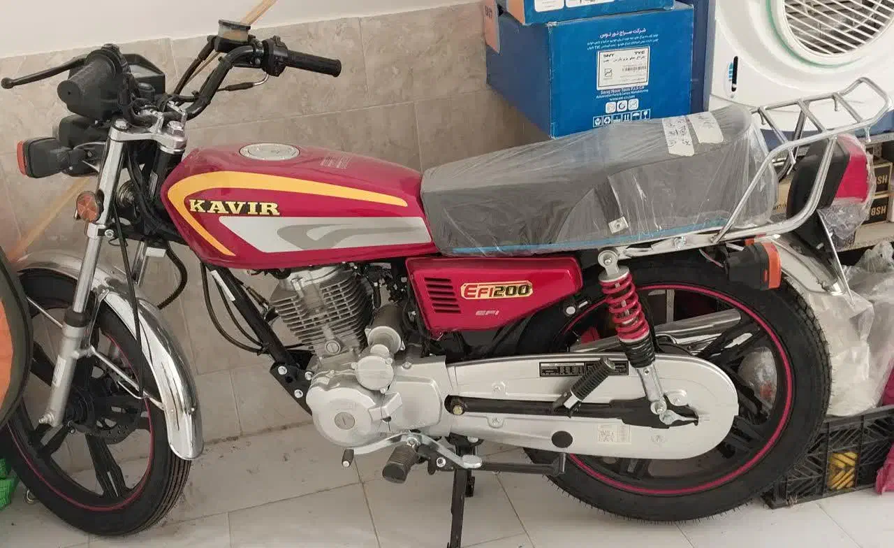 موتورسیکلت کویر cd200 دیسکی استارتی اسپرت۱۴۰۴ قرمز|موتورسیکلت|شهرکرد, |دیوار