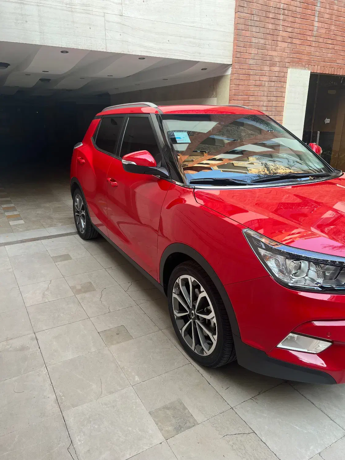 تیوولی ۲۰۱۷ قرمز متالیک|خودرو سواری و وانت|تهران, نارمک|دیوار