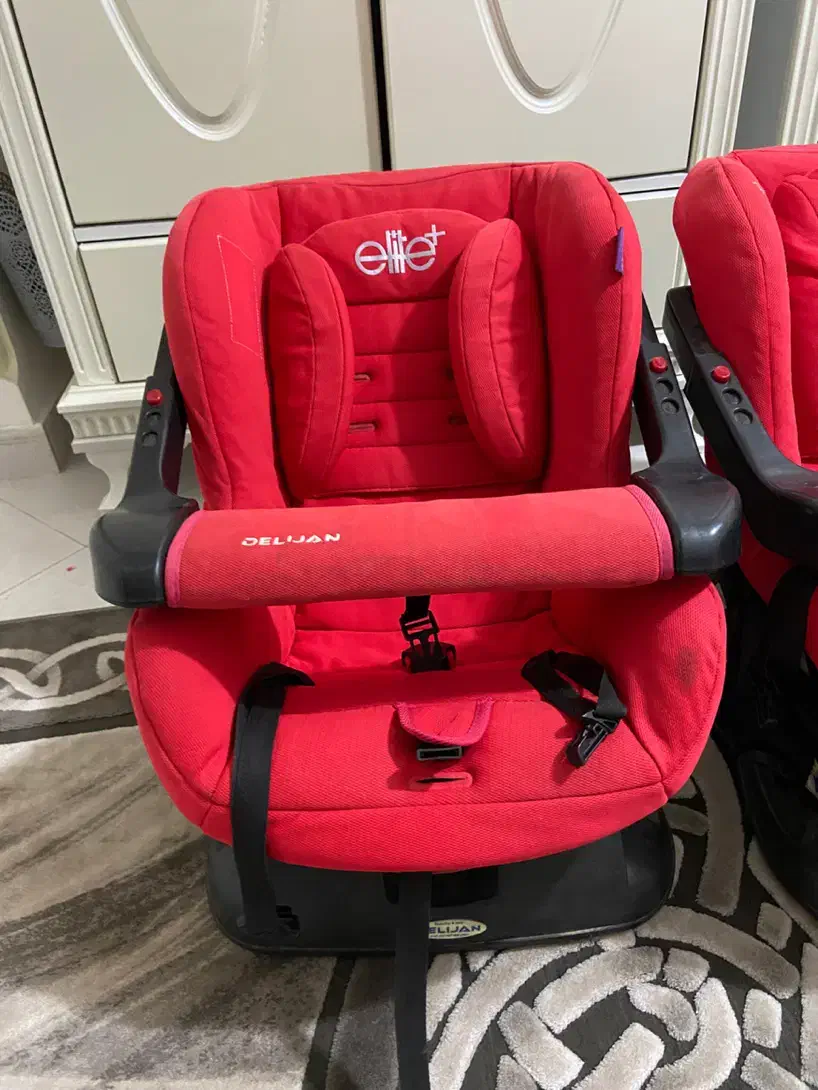 صندلی ماشین|تخت و صندلی بچه|تهران, آبشار تهران (دریاچه)|دیوار