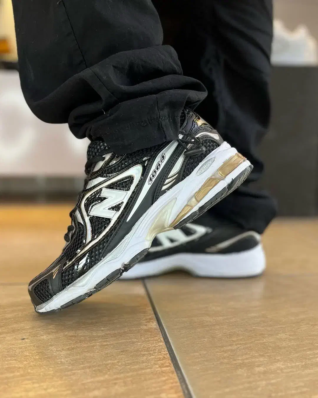 نیوبالانس 1064|کیف، کفش، کمربند|شیراز, گویم|دیوار