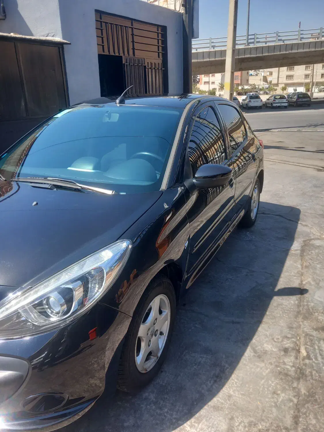 ۲۰۷اتومات مدل۹۷|خودرو سواری و وانت|شیراز, شهرک پرواز|دیوار